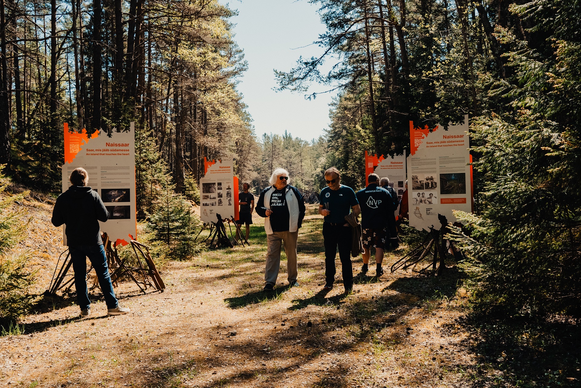 Naissaare näituse avamine