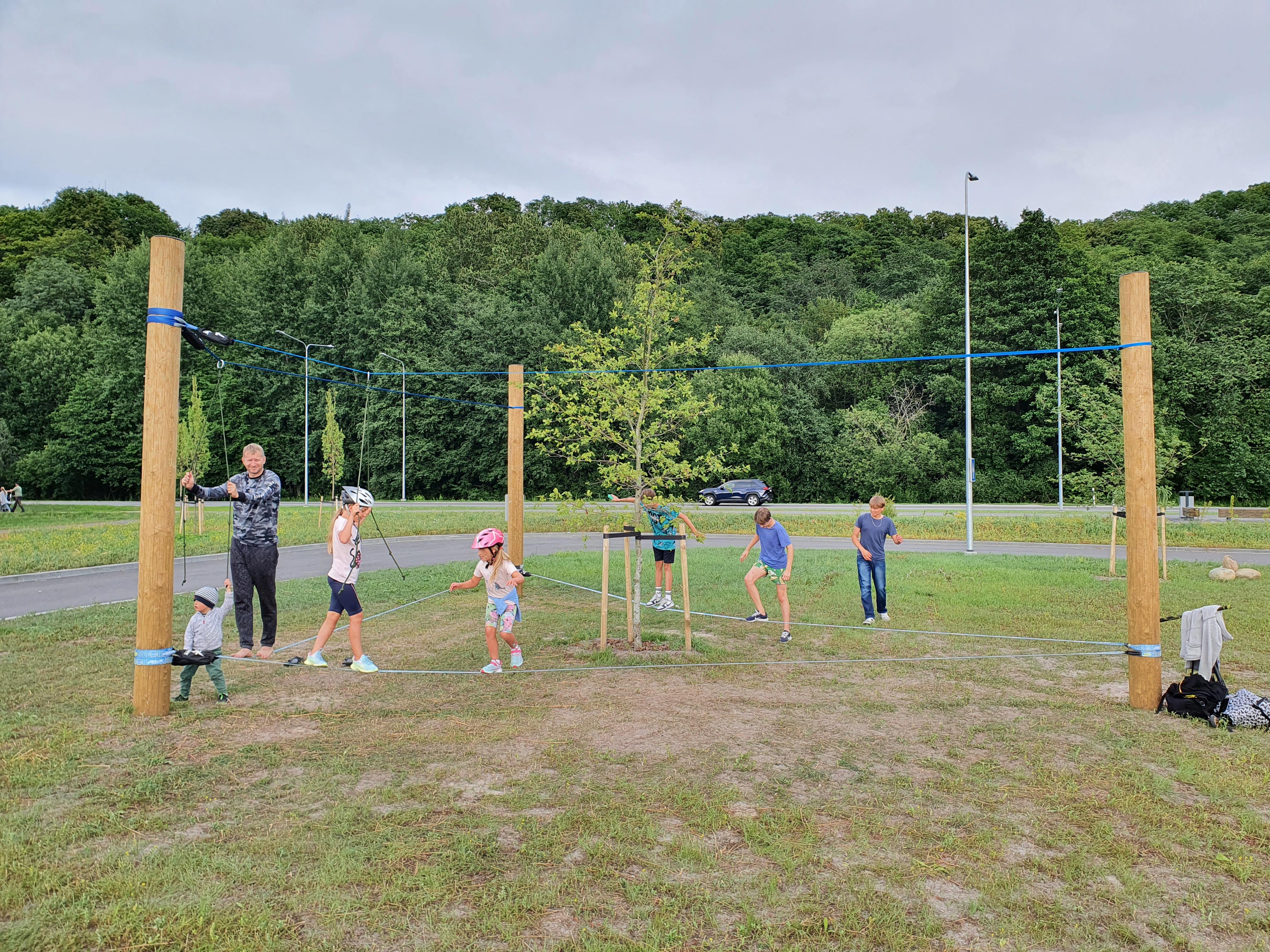 Slackline'i rada Haabneemes